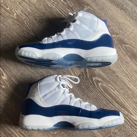 Jordan 11 Retro Win like 82 GS - Picture 2 of 5